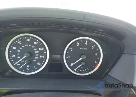 2006 BMW 530I z USA, uszkodzony, nr VIN WBANE73516CM43673